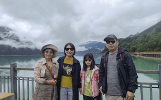 西藏旅游跟团价格是多少钱？跟团去西藏旅游费用大概需要多少钱？